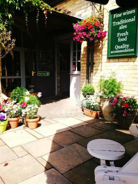 The White Hart Country Inn Fulbourn Экстерьер фото